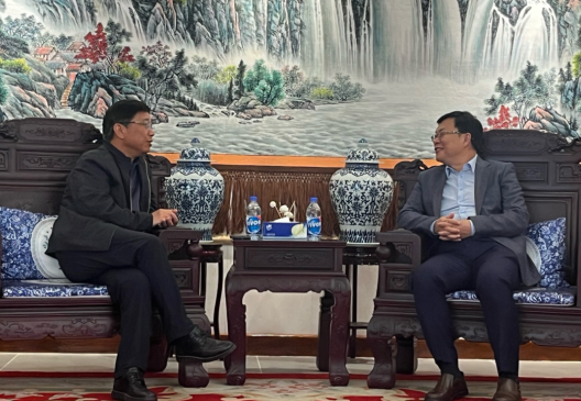 xpj官网王平卫董事长拜会周鼎大使